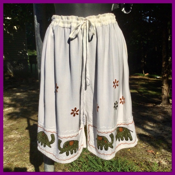 Cream Drawstring Shorts, sz M - Picture 1 of 5